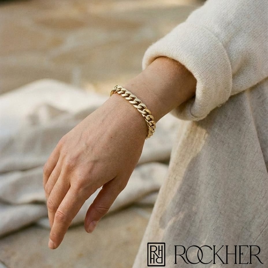 สร้อยข้อมือ Curb Link Bracelet ตัวเรือนทองคำเหลือง 14K จาก RockHer