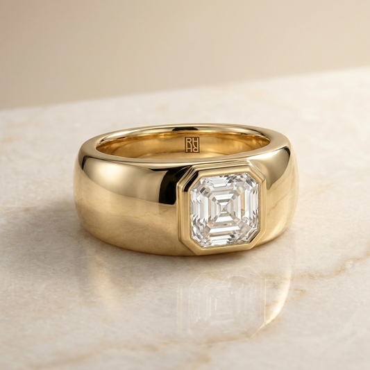 The Remi Select — Bezel-Set Cigar Band Asscher in 18K Yellow Gold