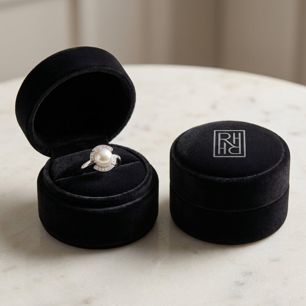 Akoya Pearl & Diamond Ring in 14K White Gold - presentation