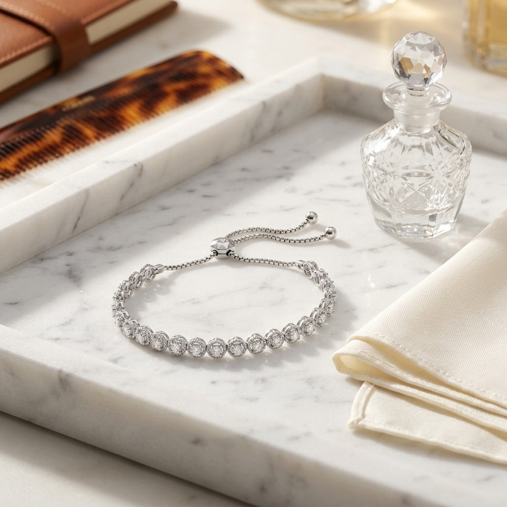 สร้อยข้อมือเพชร ทรงกลม ตัวเรือนทองคำขาว 14K จาก RockHer