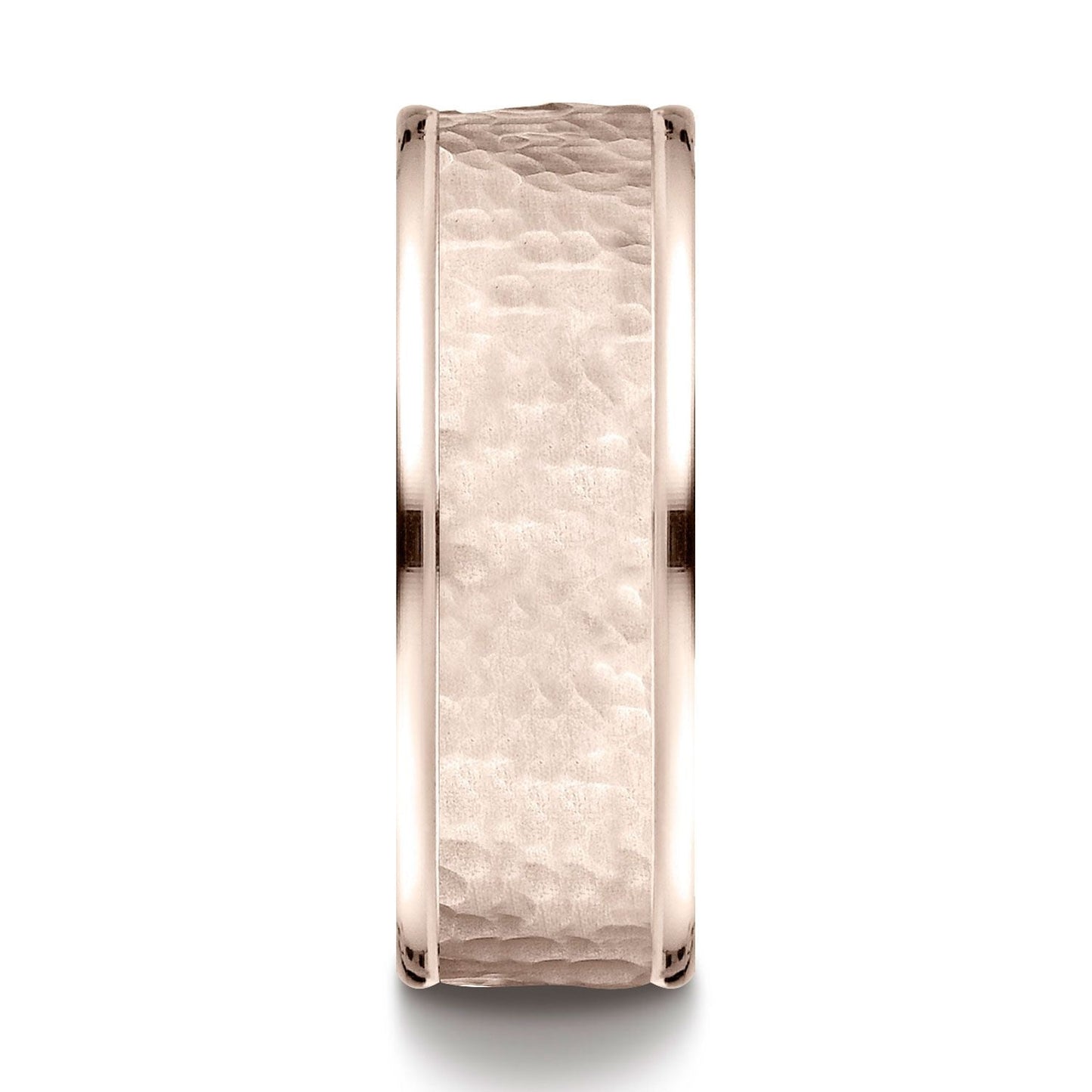 แหวนทองคำชมพู 14k ขนาด 8 มม. แบบขอบเงาเรียบสบาย ดีไซน์กลางแบบตีให้เป็นลาย