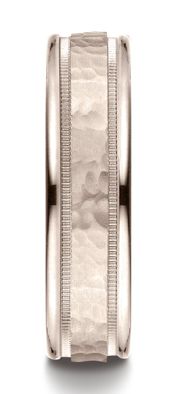 แหวนทองกุหลาบ 14 กะรัต ขนาด 6 มม. แบบสบาย ฟิต แฮมเมอเรด เซ็นเตอร์ ขัดเงาสูง ขอบกลม ลวดลายแกะสลัก