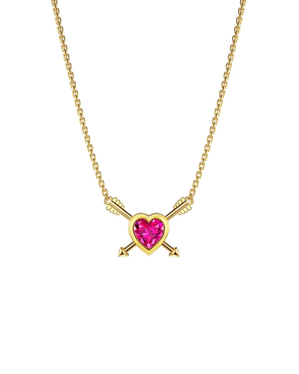 ROCKHER สร้อยคอจี้รูปหัวใจสีชมพูประดับแซฟไฟร์แท้เงินสเตอร์ลิง .925 พร้อมลูกศรคู่ - 18"