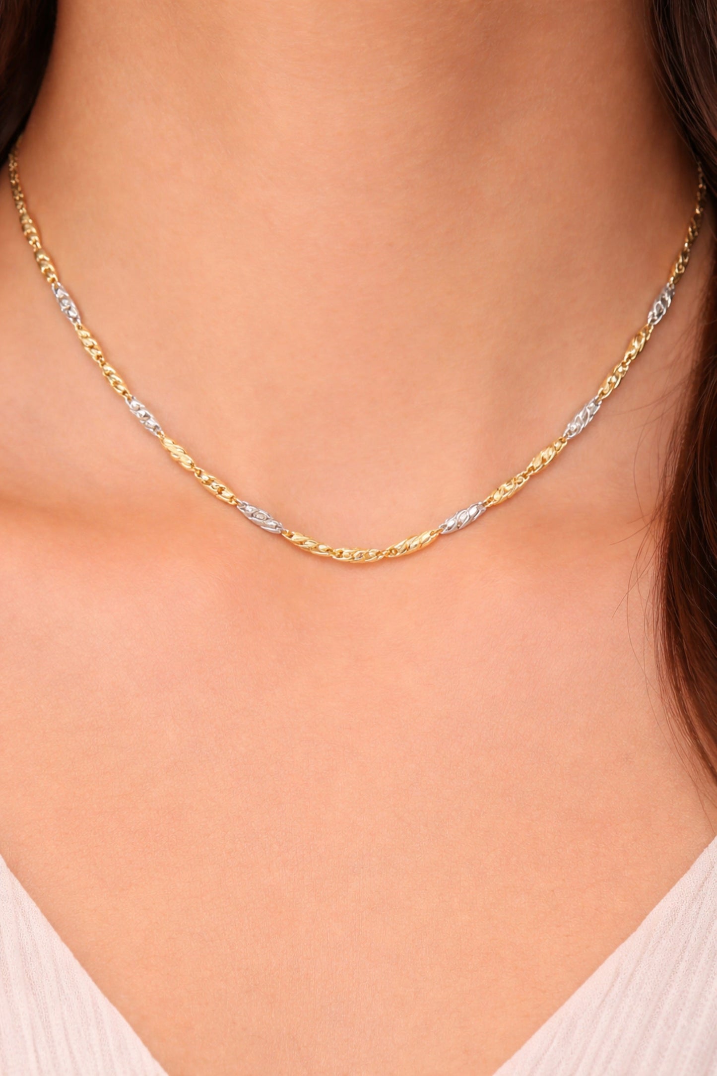 14K Two-Tone Gold Oval Textured Link Necklace, 18 Inch – detail view | RockHer