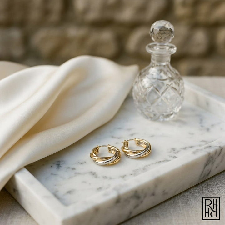 ต่างหู Sculpted Hoop Earrings จาก RockHer
