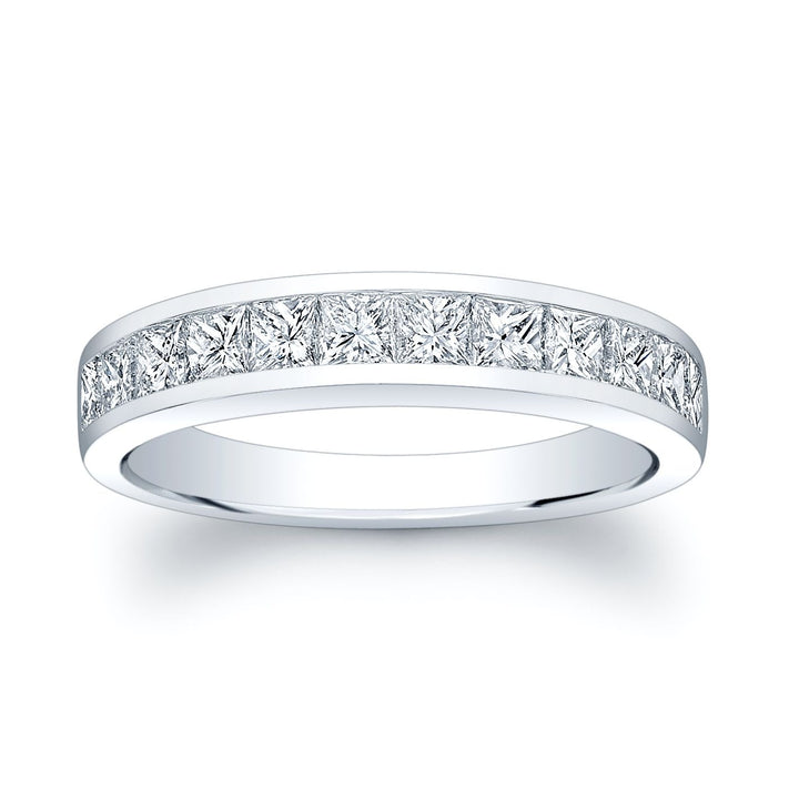 แหวนช่องเพชรเจ้าหญิงในแพลทินัม (1 กะรัต รวม)