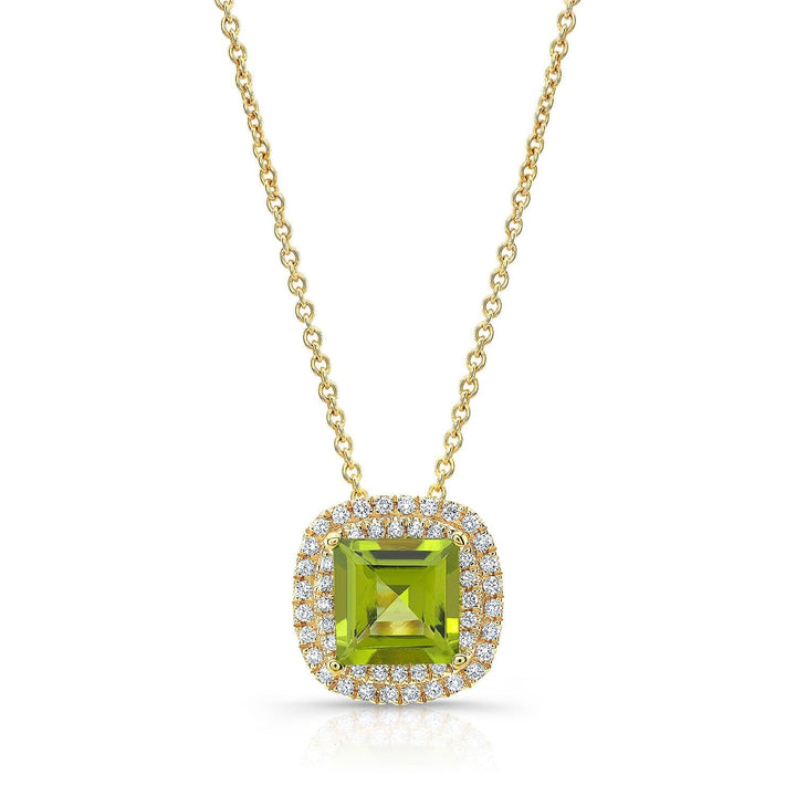 แหวนเพชร ทรงคุชชั่น ล้อมเพชร ตัวเรือนทองคำเหลือง 14K จาก RockHer