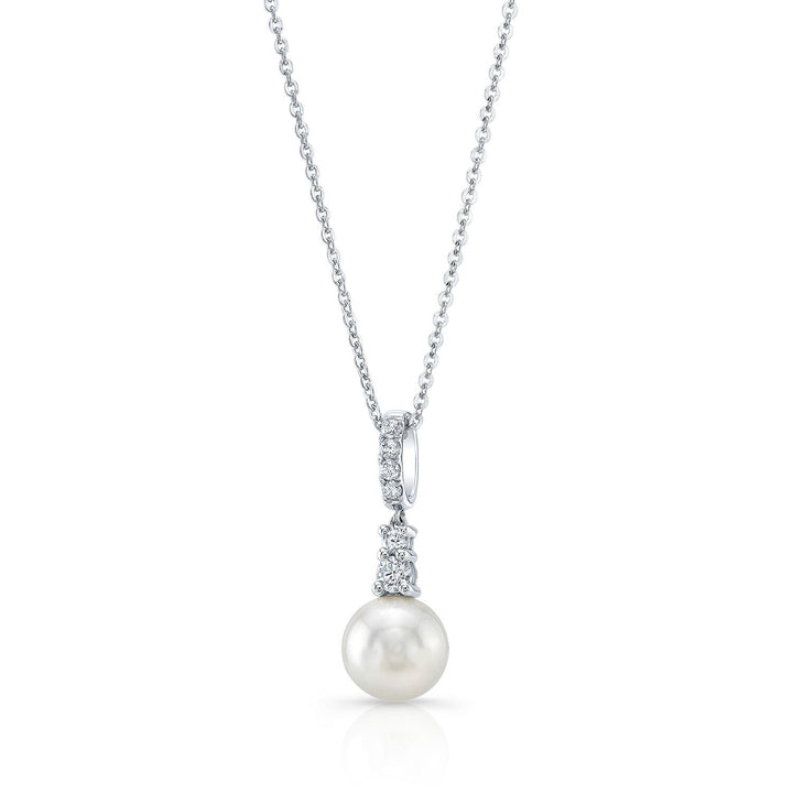 จี้มุกเลี้ยงและเพชรพร้อมตะขอแบบตั้งหนีบไล่ระดับในทองคำขาว 14k (8.0-8.5mm) (si)