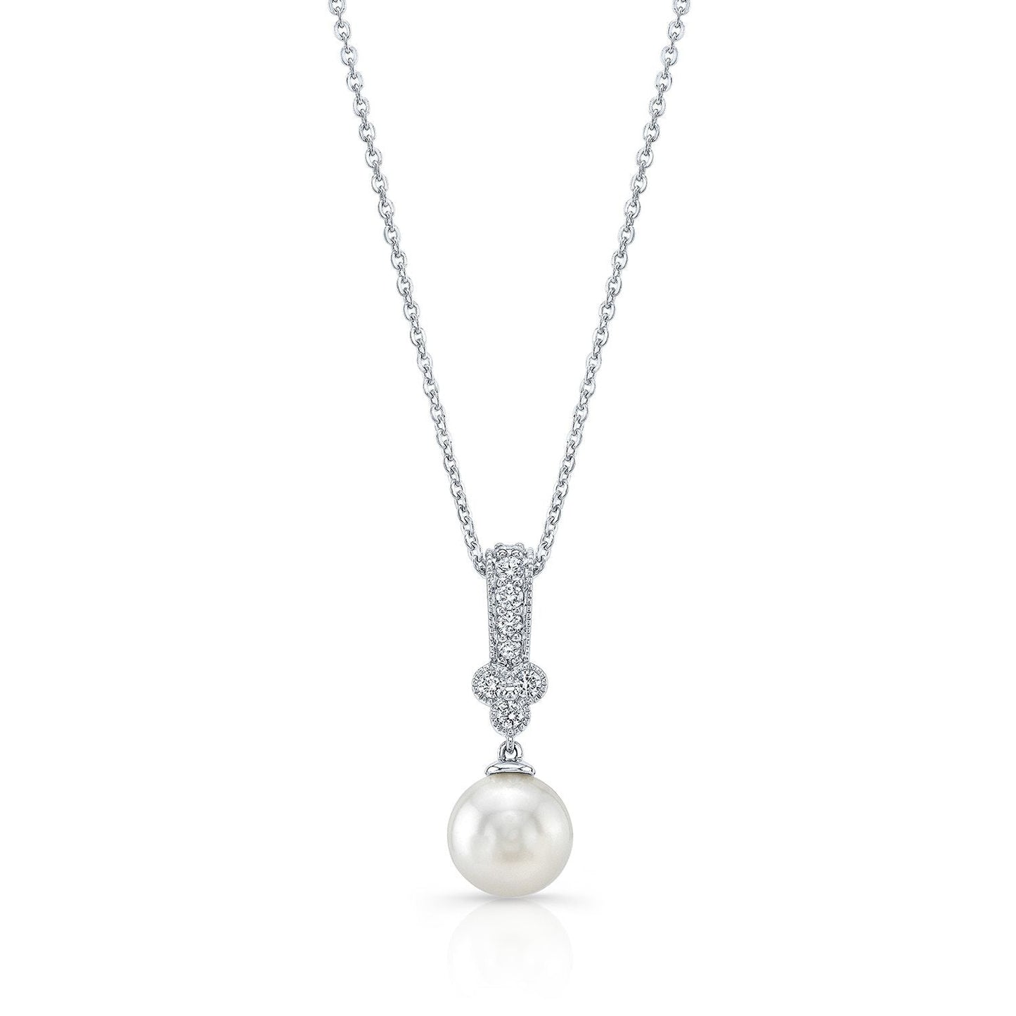 White Pearl And Diamond Drop Pendant With Clover And Pave Millgrained Bail In 14k White Gold (9.0-9.5mm) (si)