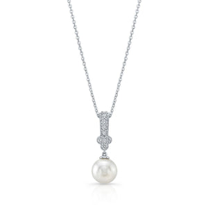 จี้ไข่มุกเลี้ยง ทรงหยดน้ำ ตัวเรือนทองคำขาว 14K จาก RockHer