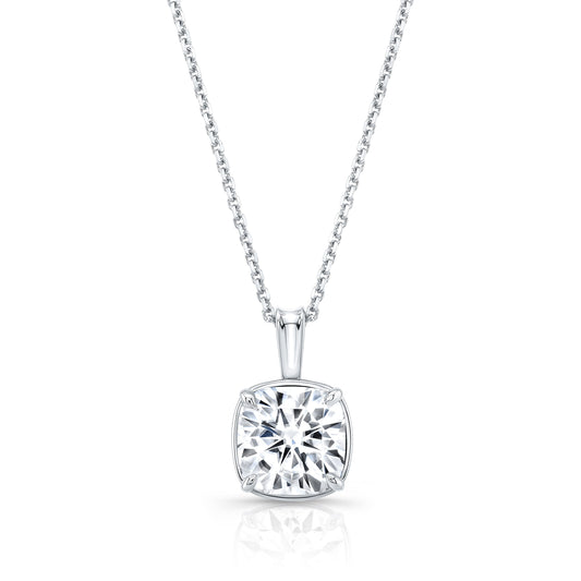 จี้เพชรเลี้ยงทรง Cushion Solitaire 3 กะรัต | แพลทินัม | 4 เตย