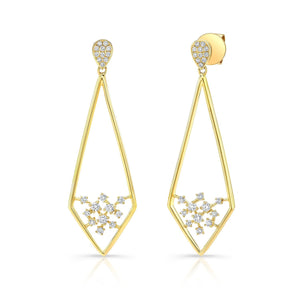 ต่างหูเพชร ฝังปาเว่ ตัวเรือนทองคำเหลือง 14K จาก RockHer