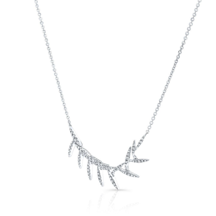 สร้อยคอใบลอเรลลอยเพชรปาเว่ในทองคำขาว 14k (สายปรับได้ 16-18)