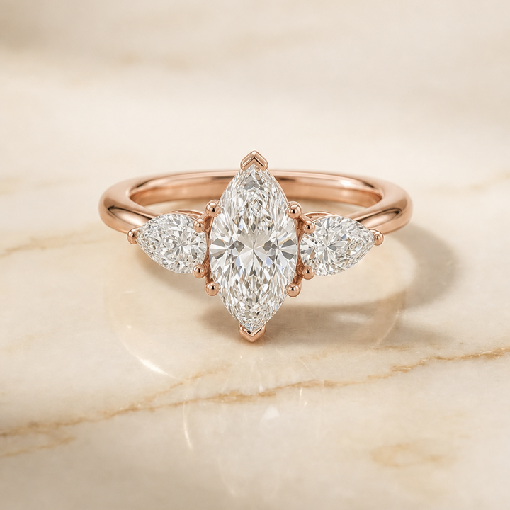 ตัวเรือนแหวนหมั้นเพชร Angelica ทรงมาคี ฝังหนาม ทองคำชมพู 14K จาก RockHer