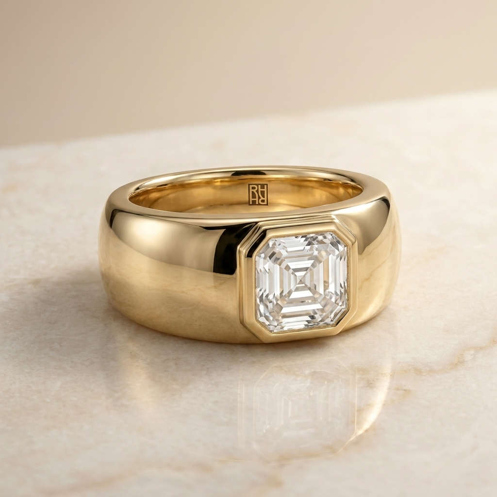 The Remi Select — Bezel-Set Cigar Band Asscher in 18K Yellow Gold