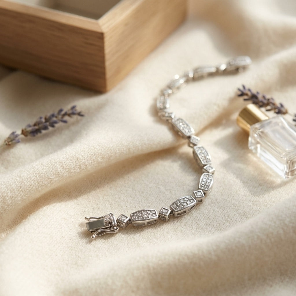 Diamond Princess Invisible-Set Bracelet with Round Bezel Links in 18K White Gold - flat lay