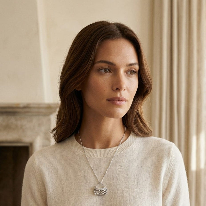 Diamond Handbag Pendant in 18K White Gold - lifestyle