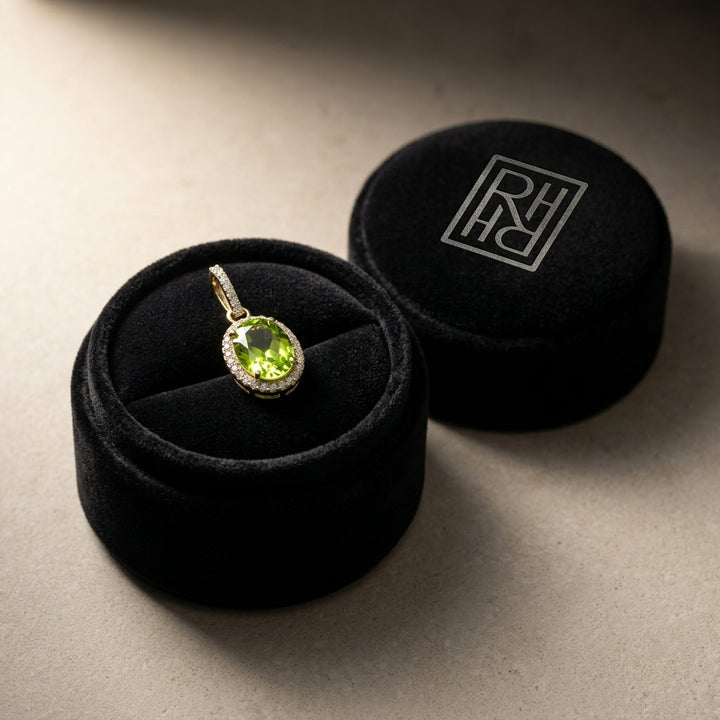 Peridot & Diamond Pendant in 18K Yellow Gold - presentation
