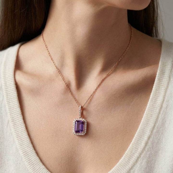 จี้ ล้อมเพชร ตัวเรือนทองคำชมพู 14K จาก RockHer