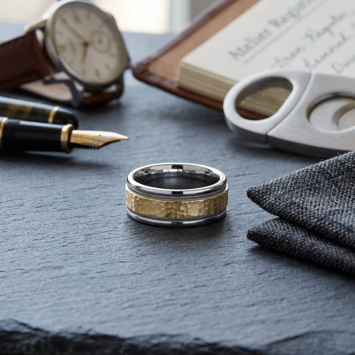 แหวนแต่งงาน ตัวเรือนทองคำขาว 14K จาก RockHer