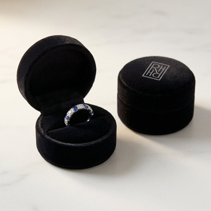 Round Sapphire & Diamond Ring in 14K White Gold - presentation