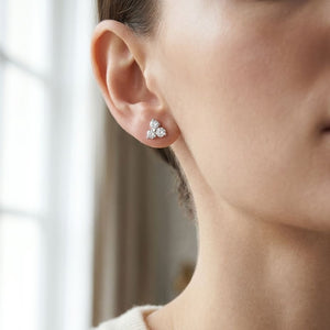 ต่างหูเพชร ตัวเรือนทองคำขาว 14K จาก RockHer