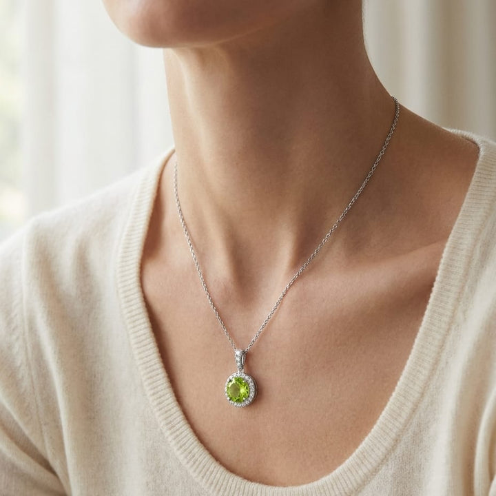 จี้ ล้อมเพชร ตัวเรือนทองคำขาว 14K จาก RockHer