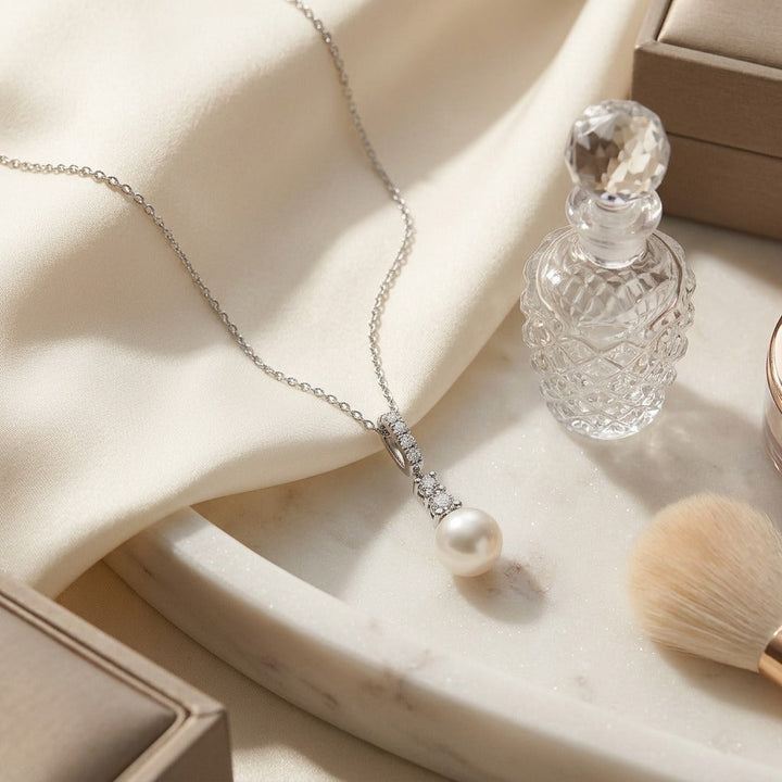 สร้อยคอเพชร ตัวเรือนทองคำขาว 14K จาก RockHer