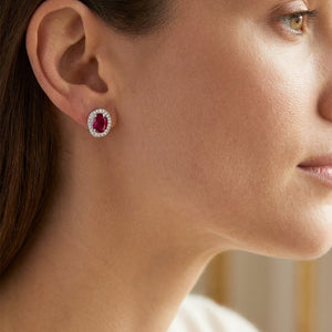 ต่างหูทับทิม ทรงรี ตัวเรือนทองคำขาว 14K จาก RockHer