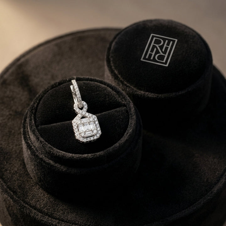 Baguette 3/4ctw Round 4/5ctw Diamond Earring in 14K White Gold - presentation