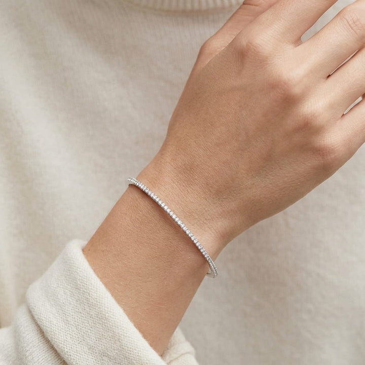 สร้อยข้อมือ ฝังปาเว่ ตัวเรือนทองคำขาว 14K จาก RockHer