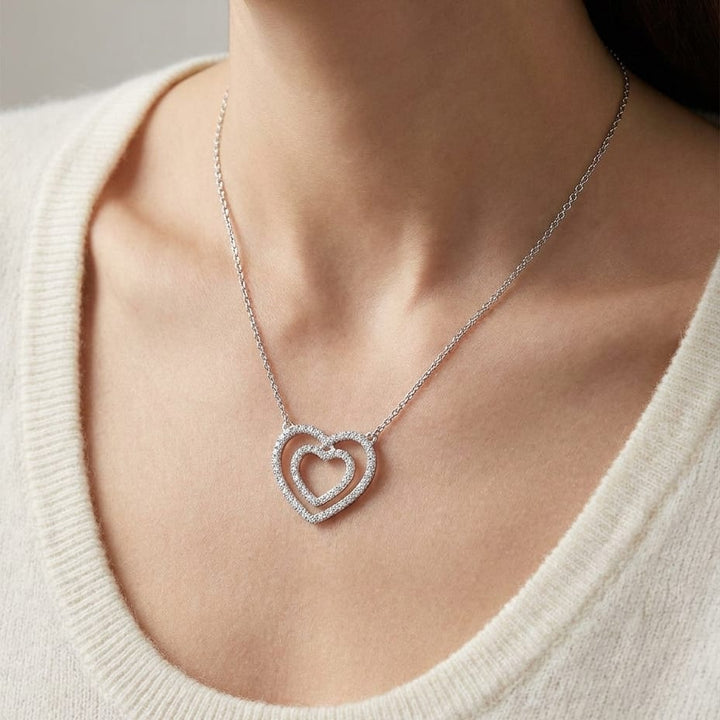 สร้อยคอเพชร ทรงหัวใจ ตัวเรือนทองคำขาว 14K จาก RockHer
