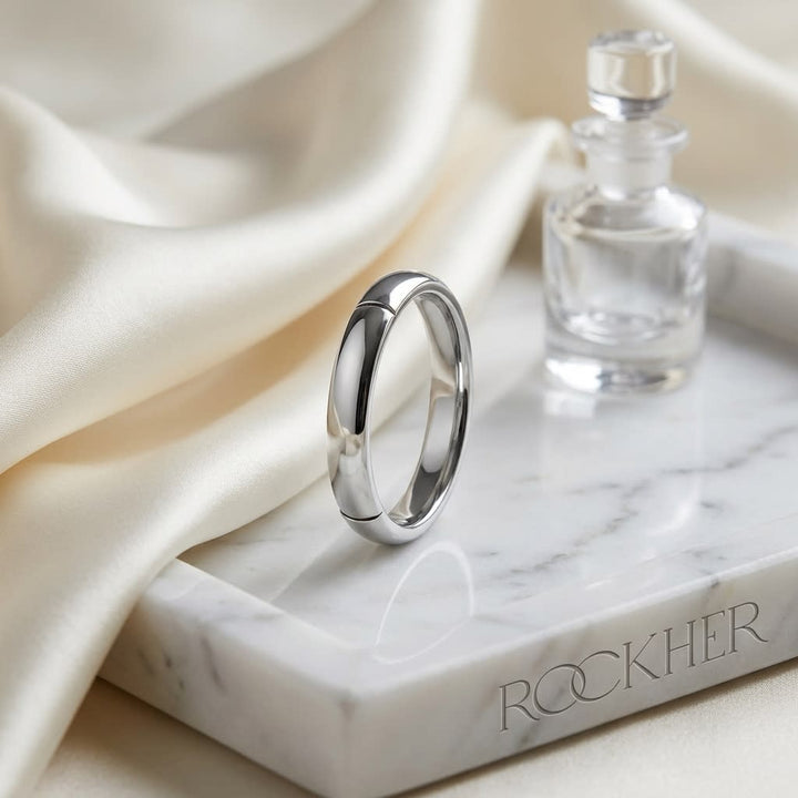 แหวนแต่งงาน ตัวเรือนทองคำขาว 14K จาก RockHer