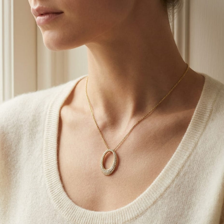 จี้เพชร ทรงรี ตัวเรือนทองคำเหลือง 14K จาก RockHer