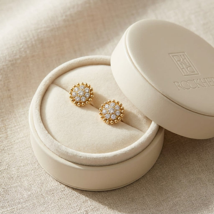 ต่างหูเพชร ทรงกลม ตัวเรือนทองคำเหลือง 14K จาก RockHer