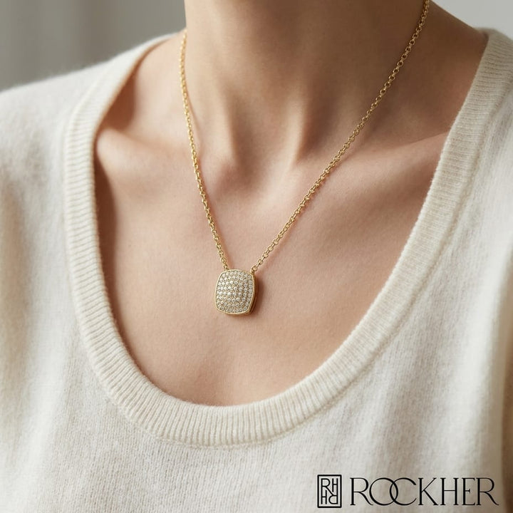 สร้อยคอเพชร ฝังปาเว่ ตัวเรือนทองคำเหลือง 14K จาก RockHer
