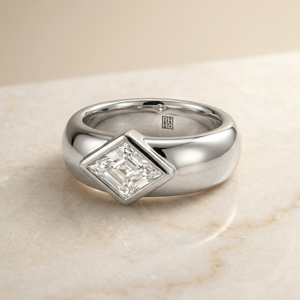 The Remi Select — Bezel-Set Cigar Band Kite in Platinum