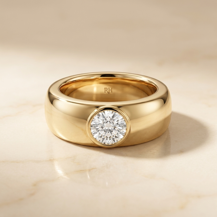 The Remi Select — Bezel-Set Cigar Band Round in 18K Yellow Gold