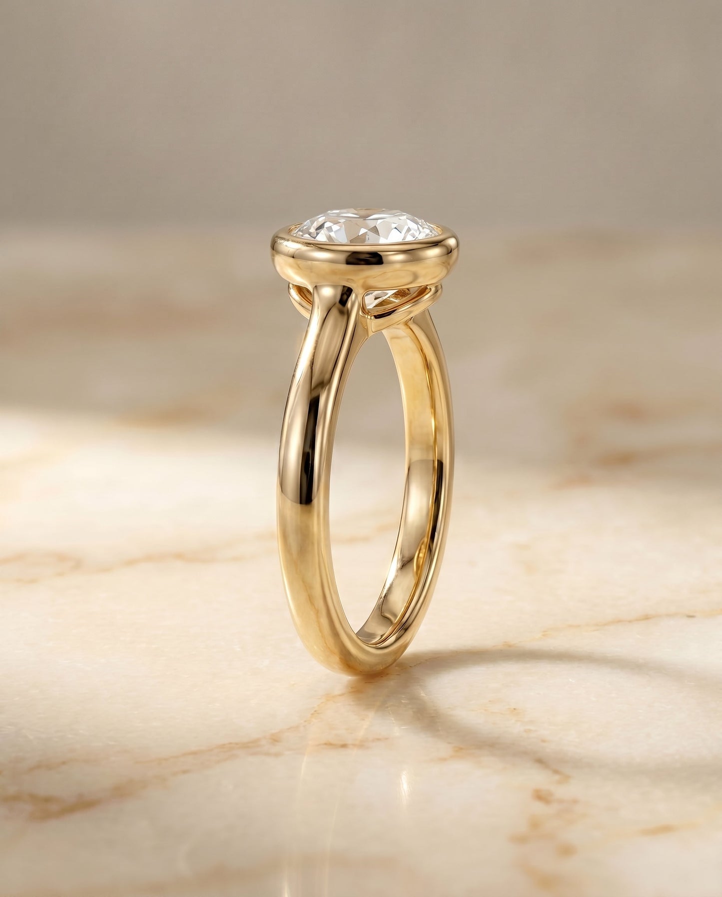ตัวเรือนแหวนหมั้น Agnes Bezel Solitaire สำหรับเพชร Eu ในทองคำ 18K Yellow Gold