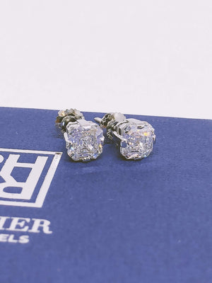 ต่างหูเพชร ทรงแอชเชอร์ ตัวเรือนแพลทินัม 950 จาก RockHer