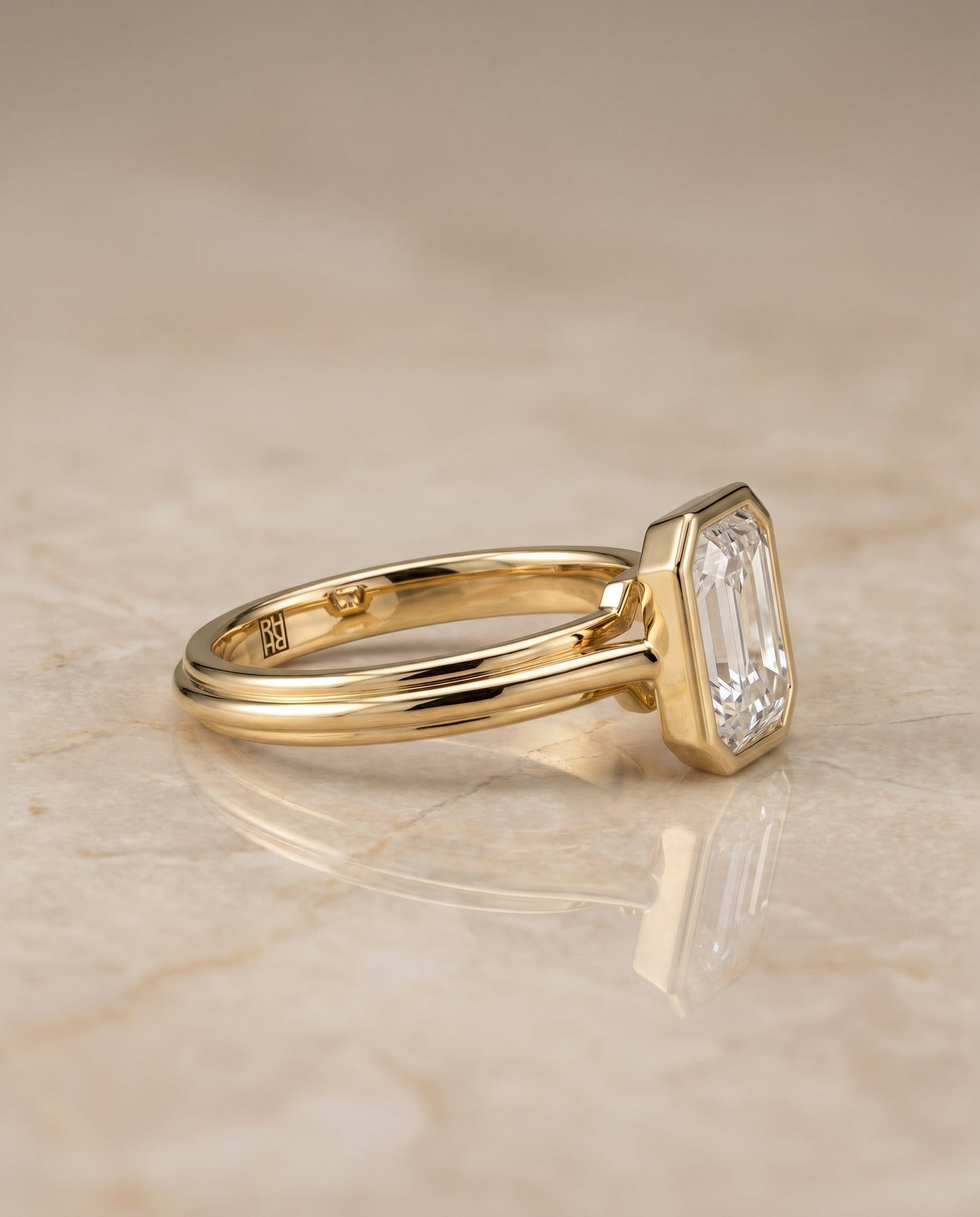 European Cut, Bezel Cathedral Solitaire Emerald, in 18K Yellow Gold – side profile | RockHer