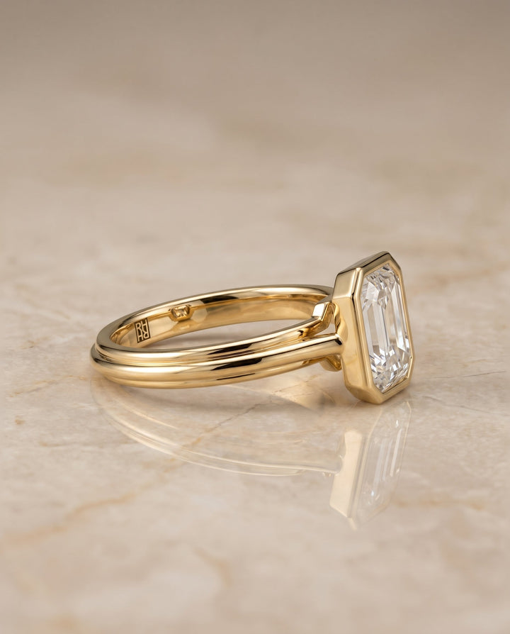 European Cut, Bezel Cathedral Solitaire Emerald, in 18K Yellow Gold – side profile | RockHer