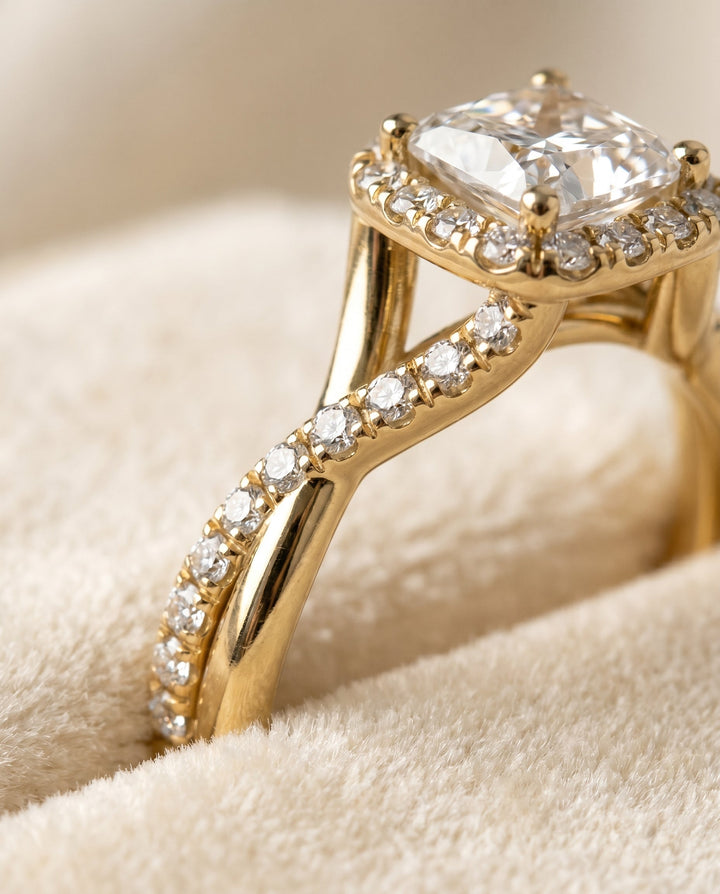 Bold Twist Pavé Halo Princess, in 18K Yellow Gold, pave setting – detail view | RockHer