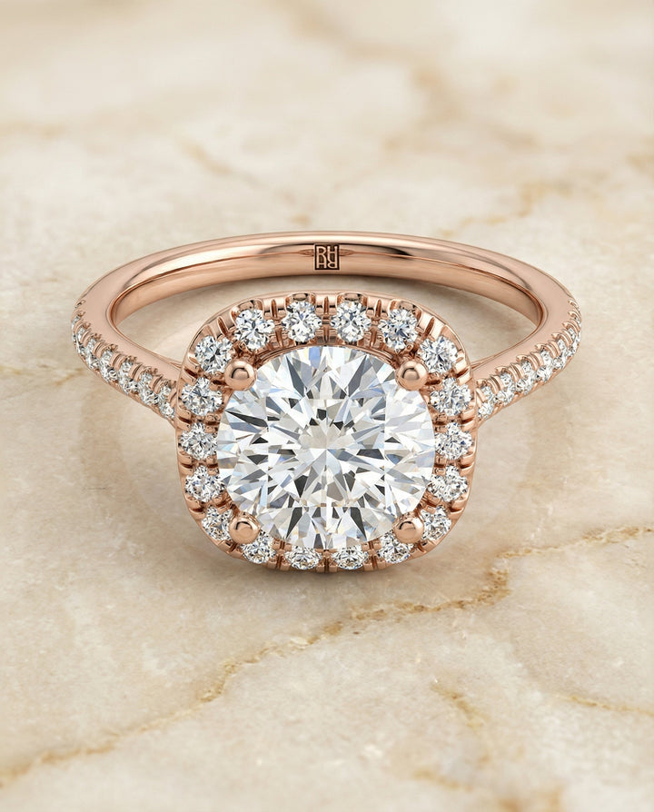 ตัวเรือนแหวนหมั้นเพชร Bianca ทรงกลม ฝังปาเว่ ทองคำชมพู 14K จาก RockHer