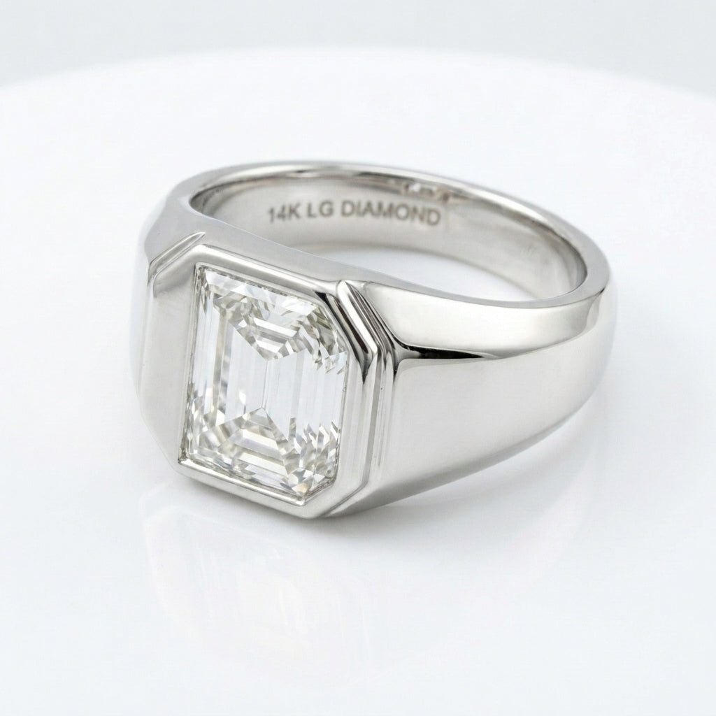 Women's Classic Square lab-grown diamond letter signet ring in 14K White Gold, letter D, product photography