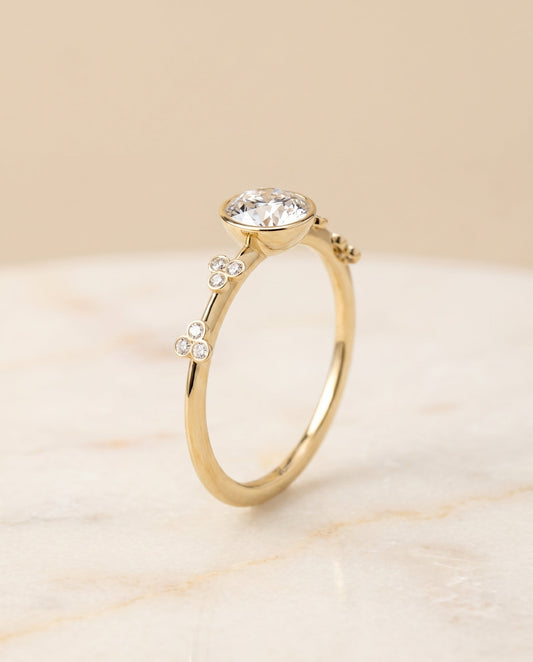 Miley Select Clover Bezel Accent Solitaire in 18K Yellow Gold – view 1