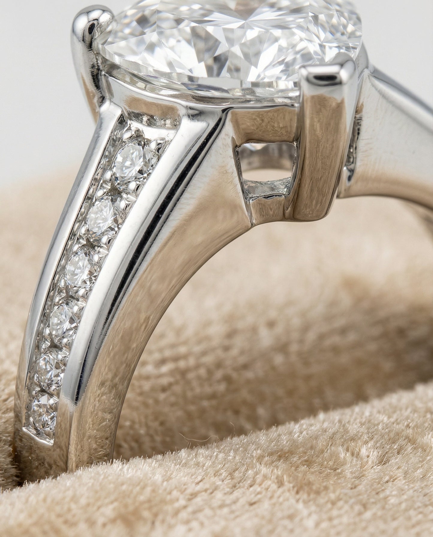 Contemporary Tapered Channel Heart Shape, in Platinum – detail view | RockHer