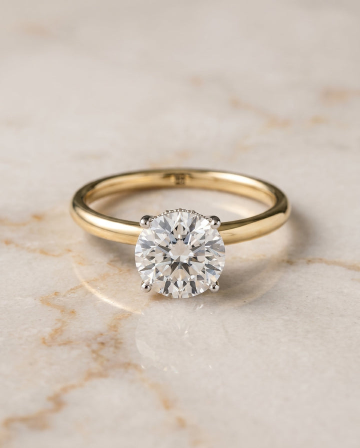 ตัวเรือนแหวนหมั้น Dolly Hidden Halo Solitaire สำหรับเพชรทรงกลม ตัวเรือนทอง 18K