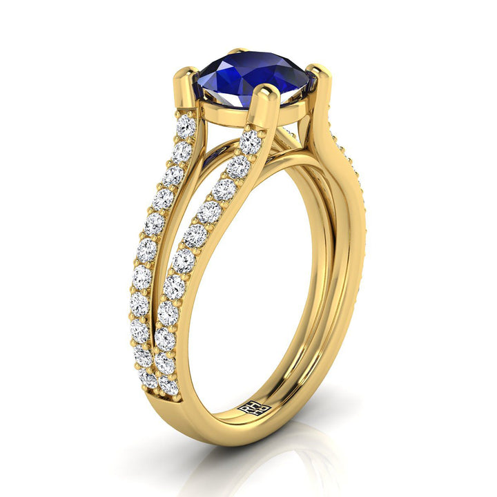 แหวนหมั้นทองคำเหลือง 18K ประดับไพลินทรงกลมเจียระไนแบบ Brilliant ติดตั้งด้วยหนามเตยและแยกชิ้นแหวน