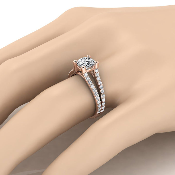 Round Brilliant, Split Shank Pavé, in 14K Rose Gold – detail view | RockHer